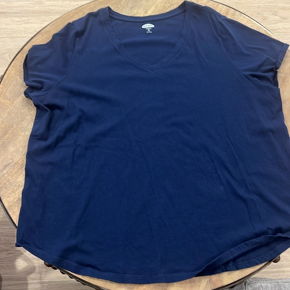 Old Navy Everywhere V Neck